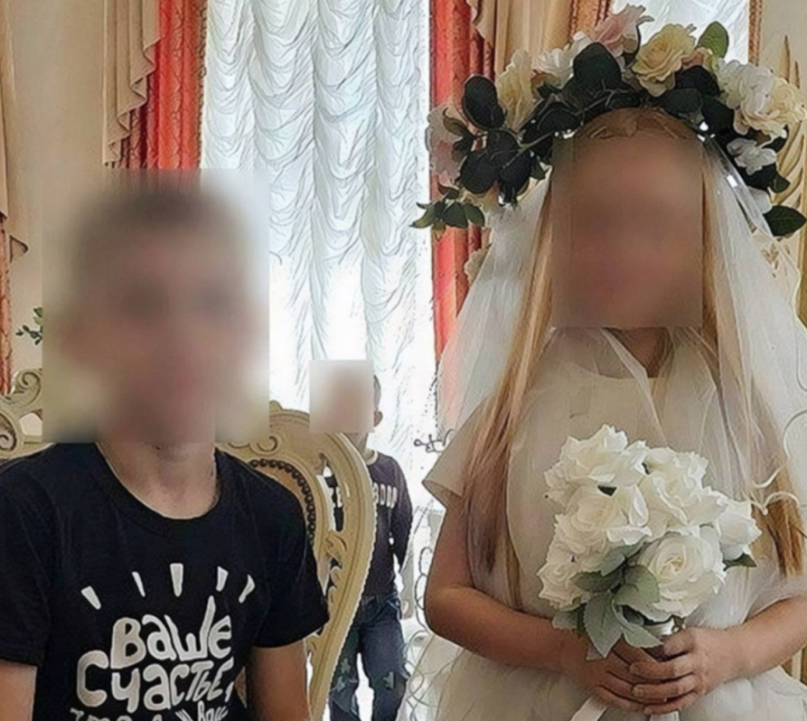 «Тили-тили-тесто» по-саратовски: зачем детей в ЗАГСе «женят» понарошку