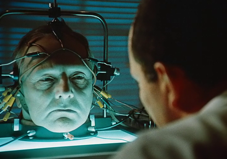 Завещание профессора Доуэля (1984, СССР, фантастика): Говорящая голова, в которую не едят