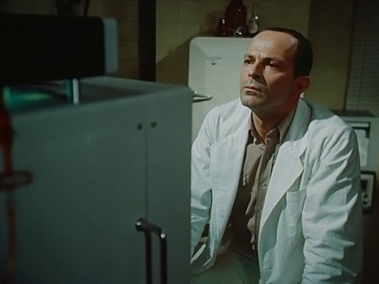 Кадр из фильма "Завещание профессора Доуэля" (!984)