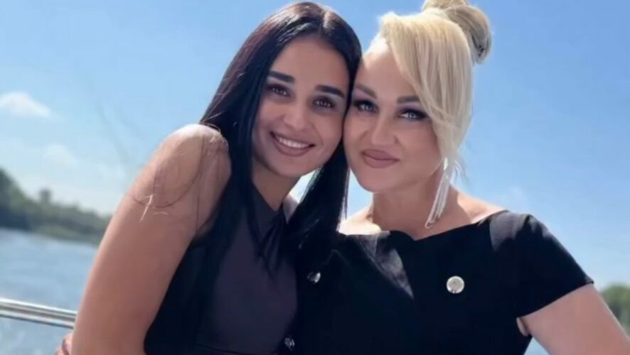     "Бик зур кайгы..."