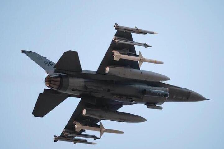 США и Израиль бьют слишком близко к гражданским объектам в Иране