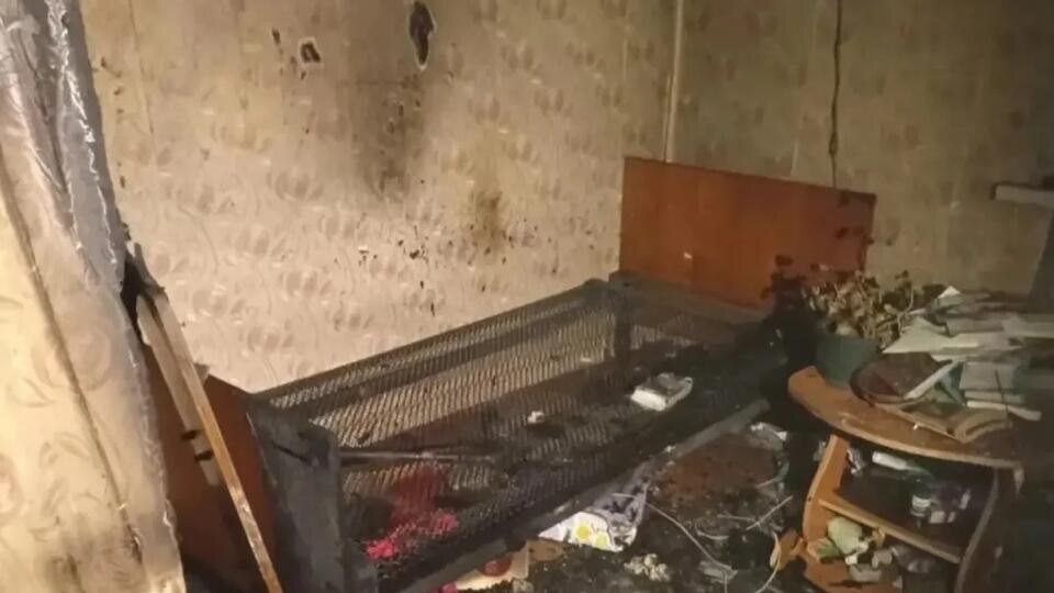     Пенсионерка погибла при пожаре из-за свечи в Иркутской области МАХ/МЧС Иркутской области
