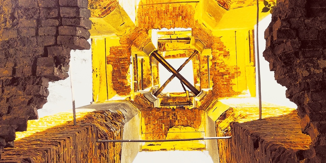 Парад абсурдов. Крещение. "40 лет в каратэ". Глава 37.