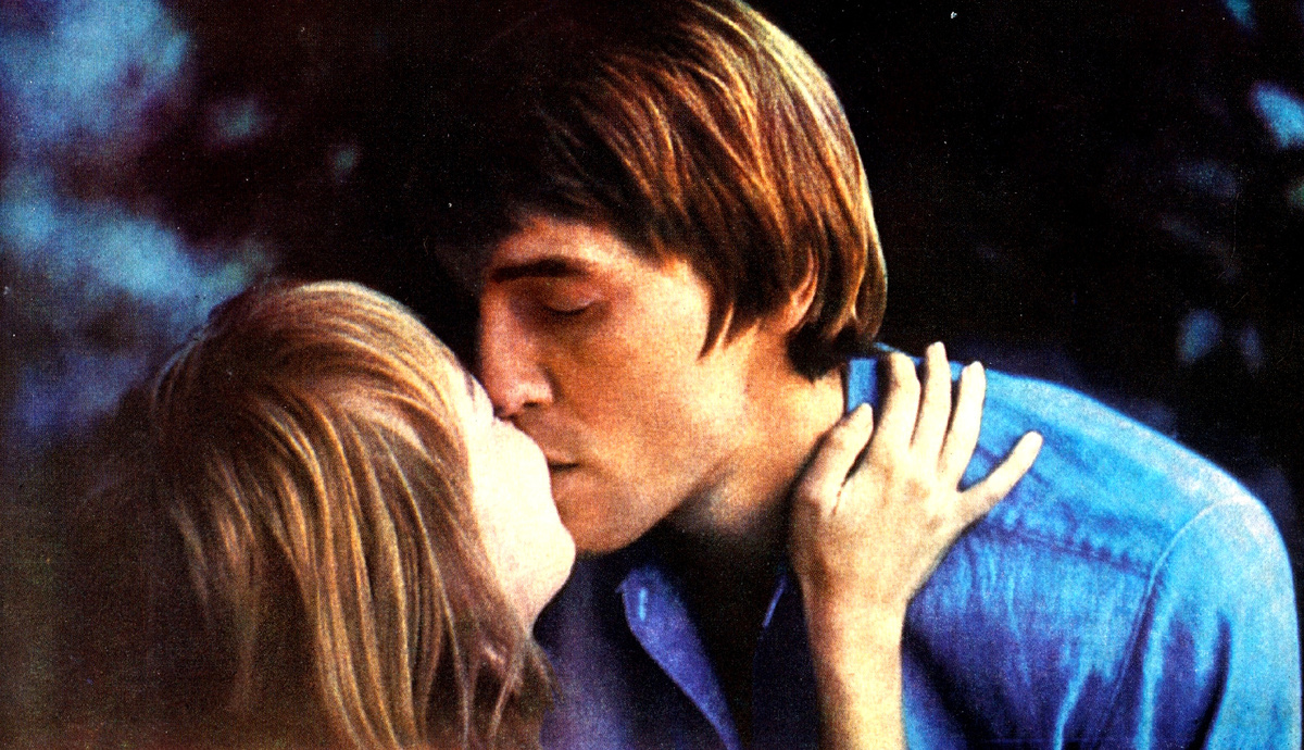 Кадр из фильма «Романс о влюбленных» (1974)