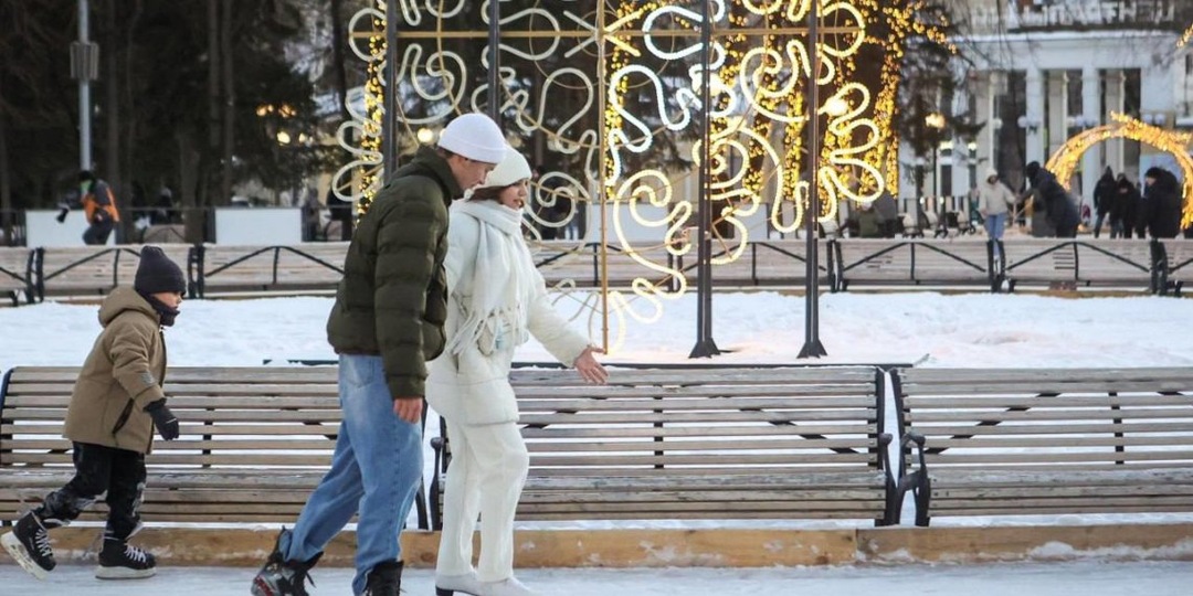 Ледовый сезон завершается: стало известно, когда закроется каток в Центральном парке