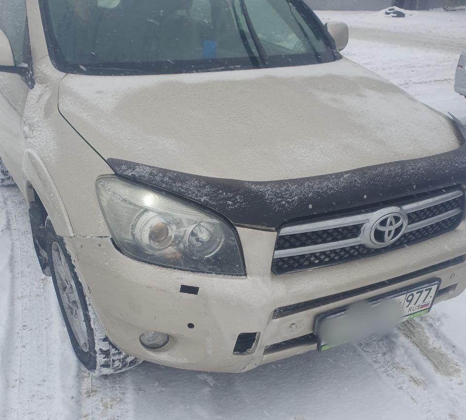 Замазали дырочку)))