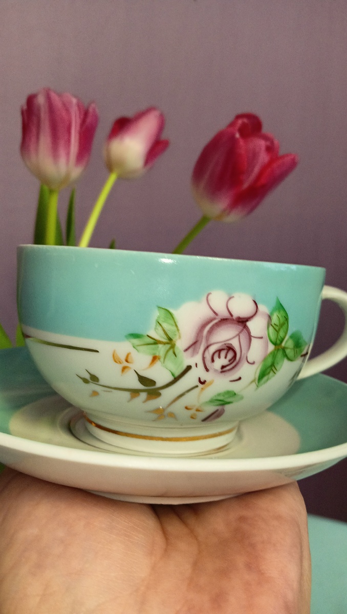 Весенний праздник в чашке чая. Новая винтажная любовь. Фото автора 