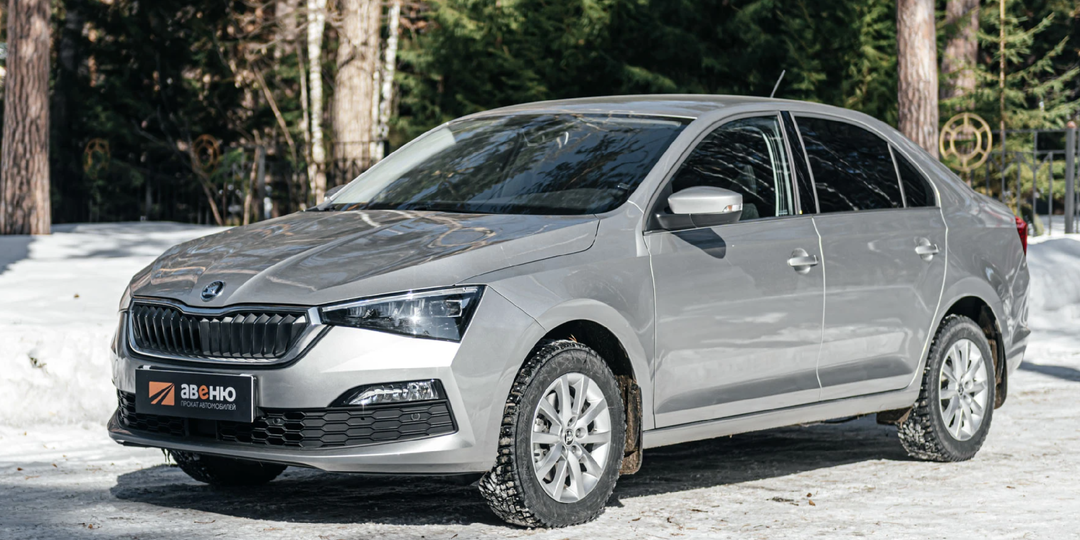 Аренда Skoda Rapid в Новосибирске: что получаете за 4 200 рублей в сутки