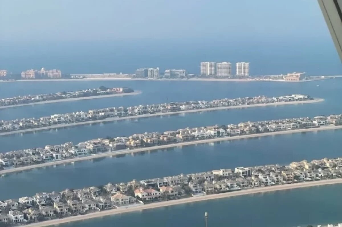    Власти Дубая сообщили об инциденте после падения обломков сбитой цели