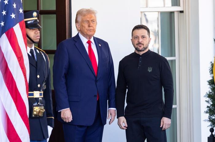 Обложка © Shutterstock / FOTODOM / Joshua Sukoff