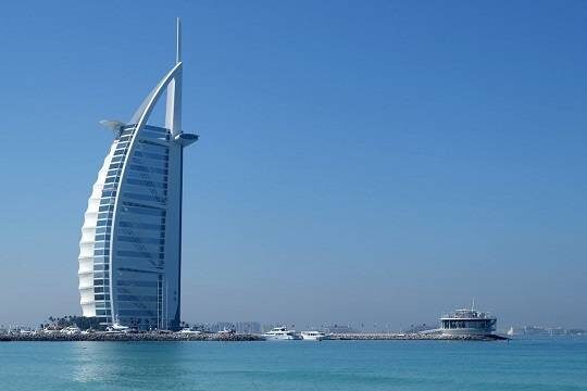    В Дубае прогремели взрывы: власти подтвердили падение обломков ракет (фото: pxhere.com)