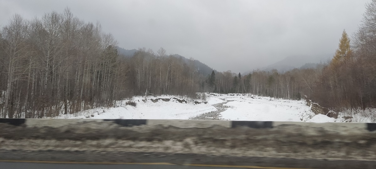 На речке, на речке, на том... или вон том бережочке... 