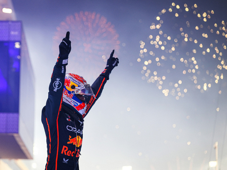     МАКС ФЕРСТАППЕН. ФОТО: TONG LIAN/XINHUA/GLOBAL LOOK PRESS