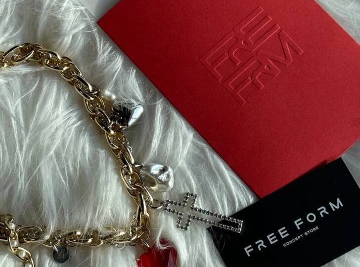 🤩 Лучший и беспроигрышный вариант для подарка на 8 марта — сертификат в FREE FORM