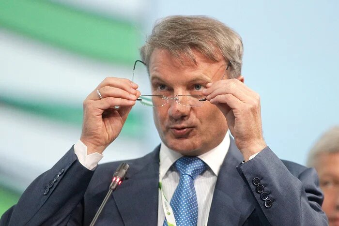 Сбербанк решил взыскать с сына умершей заемщицы долг почти в тройном размере. Удивительно, но суды поддержали банк