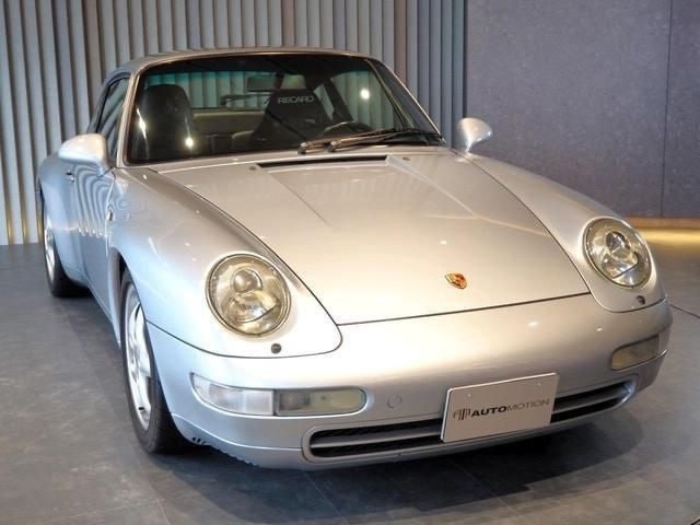 🏎 Porsche 911 Carrera — 1995 год
