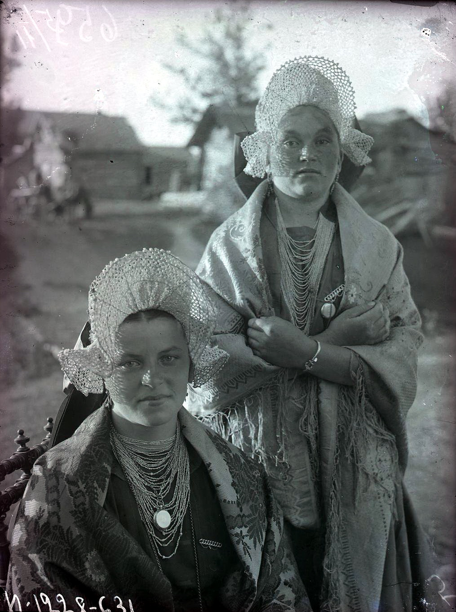 Крестьянки праздничные в кокошниках на самом деле