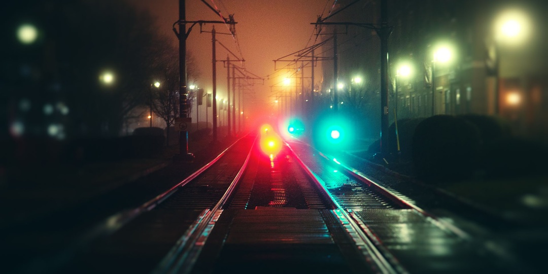 Поезд и снегоход столкнулись на станции в Карелии