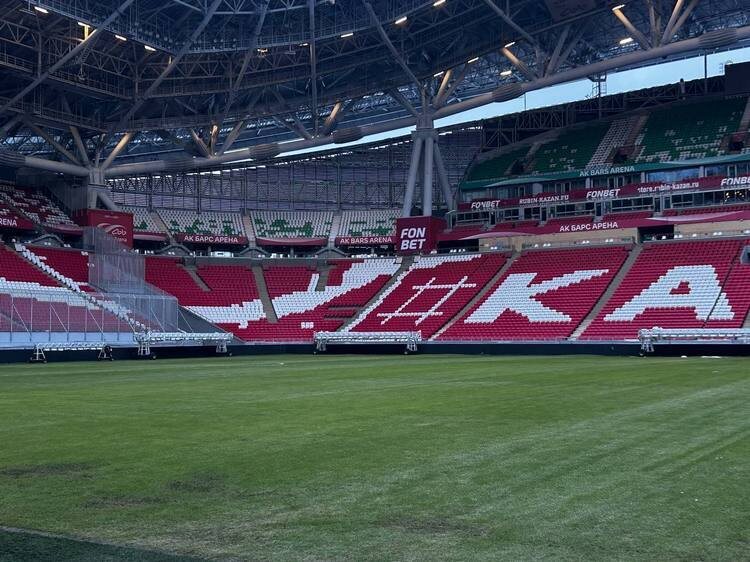    Поле «Ак Барс Арены» перед игрой / фото: «БИЗНЕС Online»