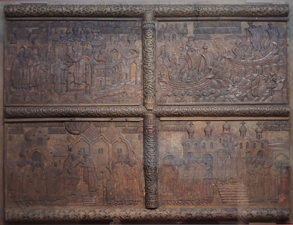 Изображение похода Владимира Мономаха на т.н. Мономахове троне.