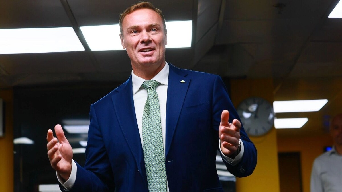    Главный тренер «Салавата Юлаева» Виктор Козлов   https://vk.com/hcsalavat