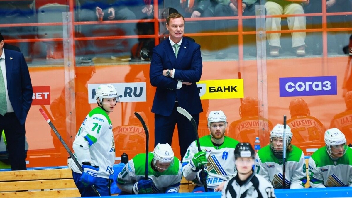    Главный тренер «Салавата Юлаева» Виктор Козлов   https://vk.com/hcsalavat