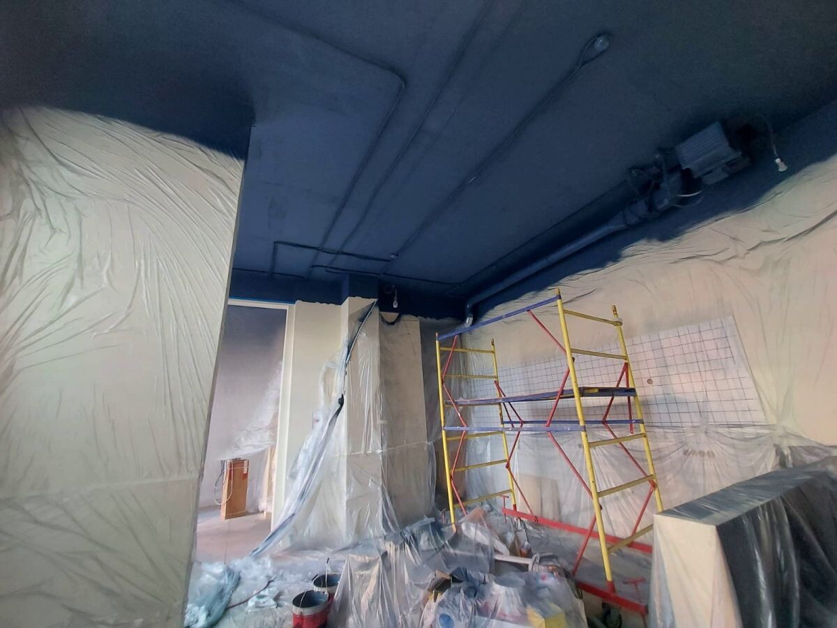 Покраска потолка кофейни Do.Bro Coffee