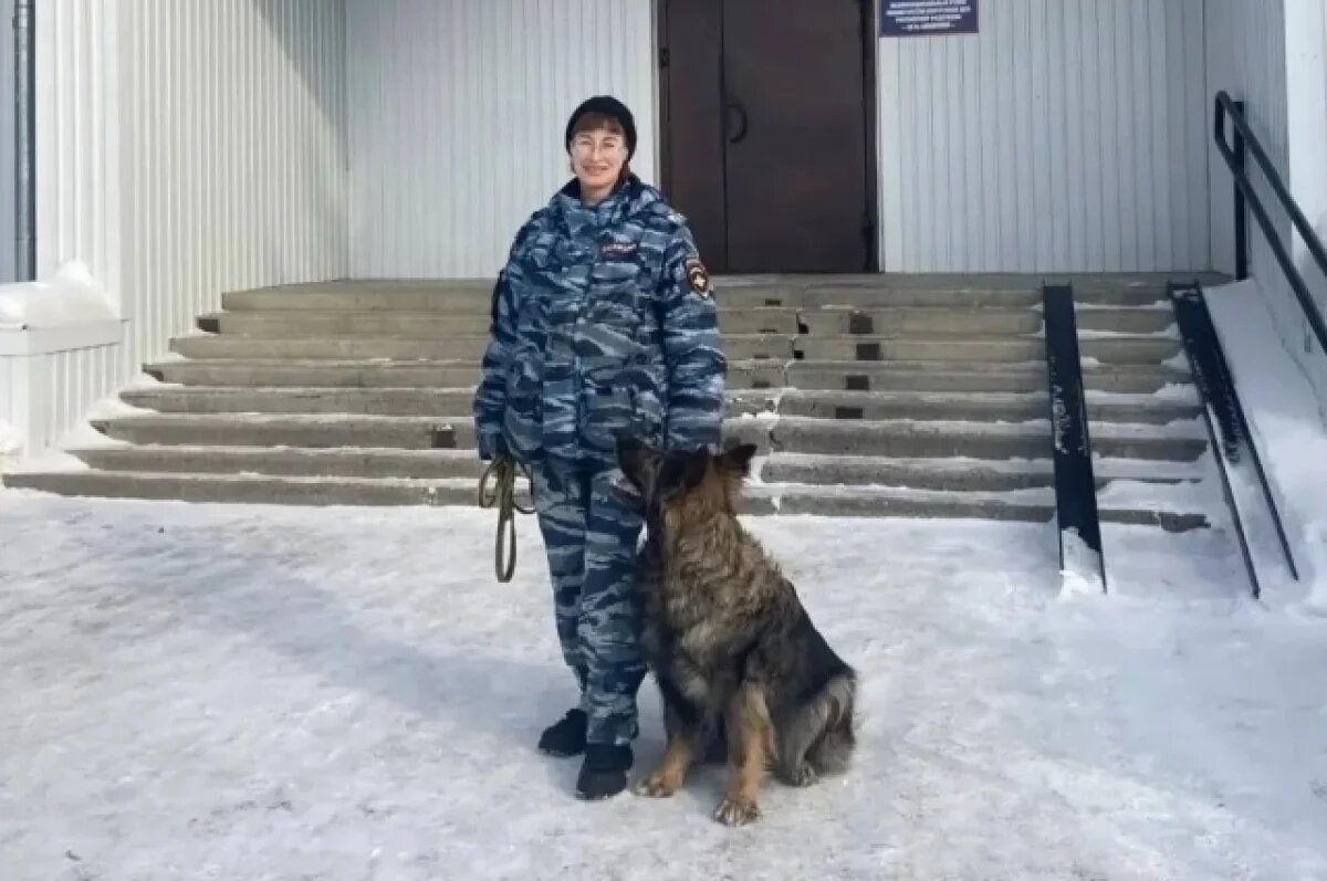    Житель Усть-Илимска думал, что за ним следят соседи и украл видеокамеру