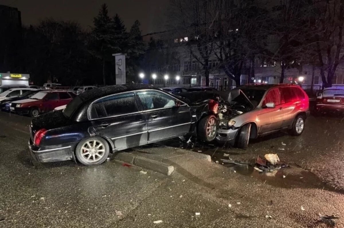    Два человека пострадали в тройном ДТП с пьяным водителем во Владикавказе