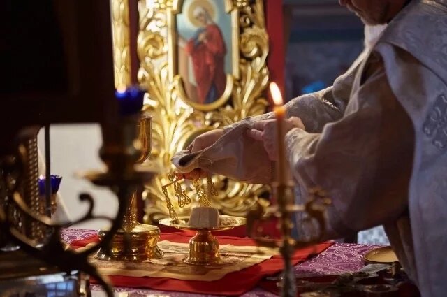    В какие дни Великого поста нужно особо молиться об усопших?