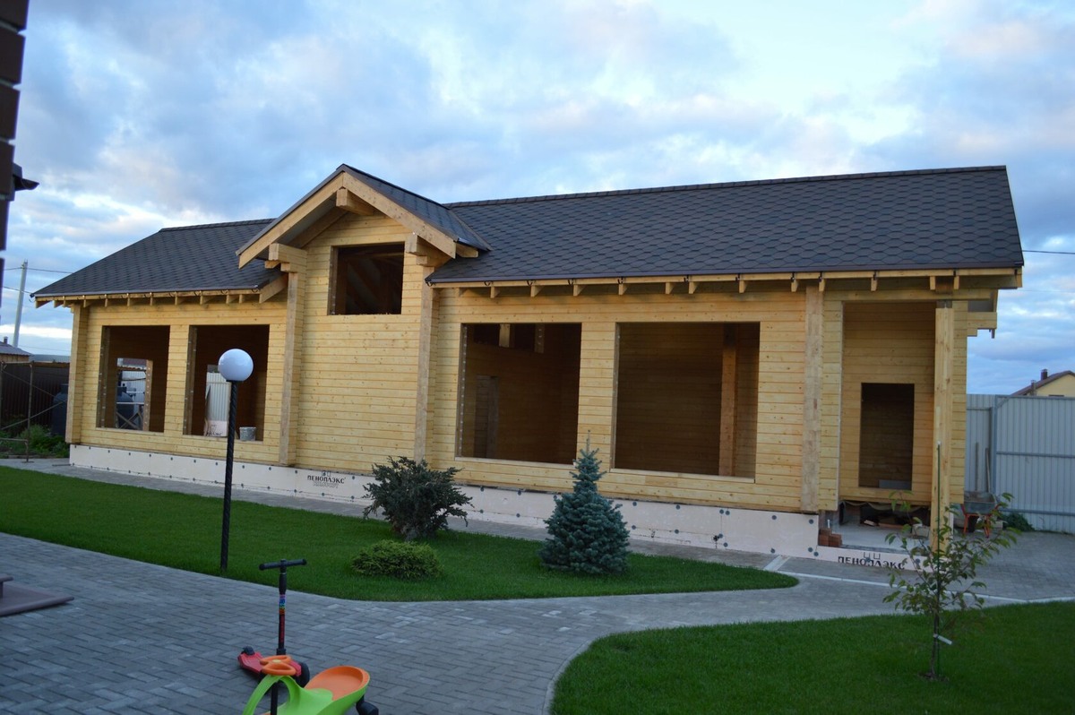 Ответы на частые вопросы при строительстве деревянного дома от специалиста компании Eco-VIP.