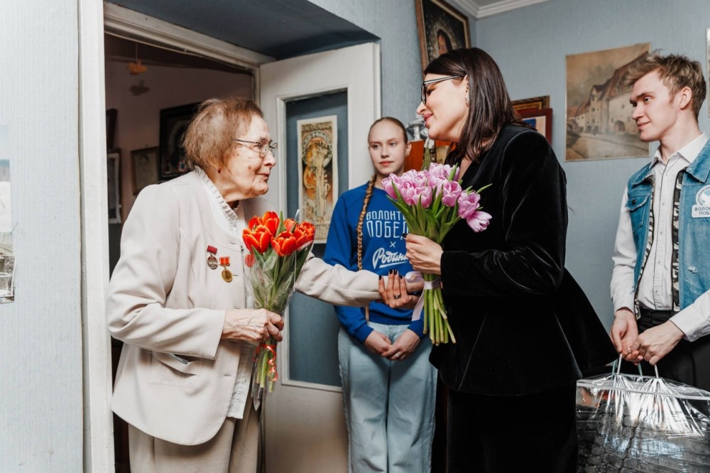    Волонтёры Победы поздравили 128 ветеранов к 8 Марта