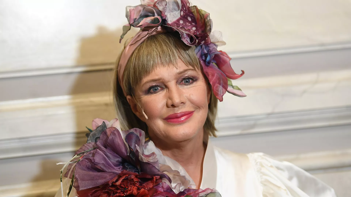 Елена Проклова