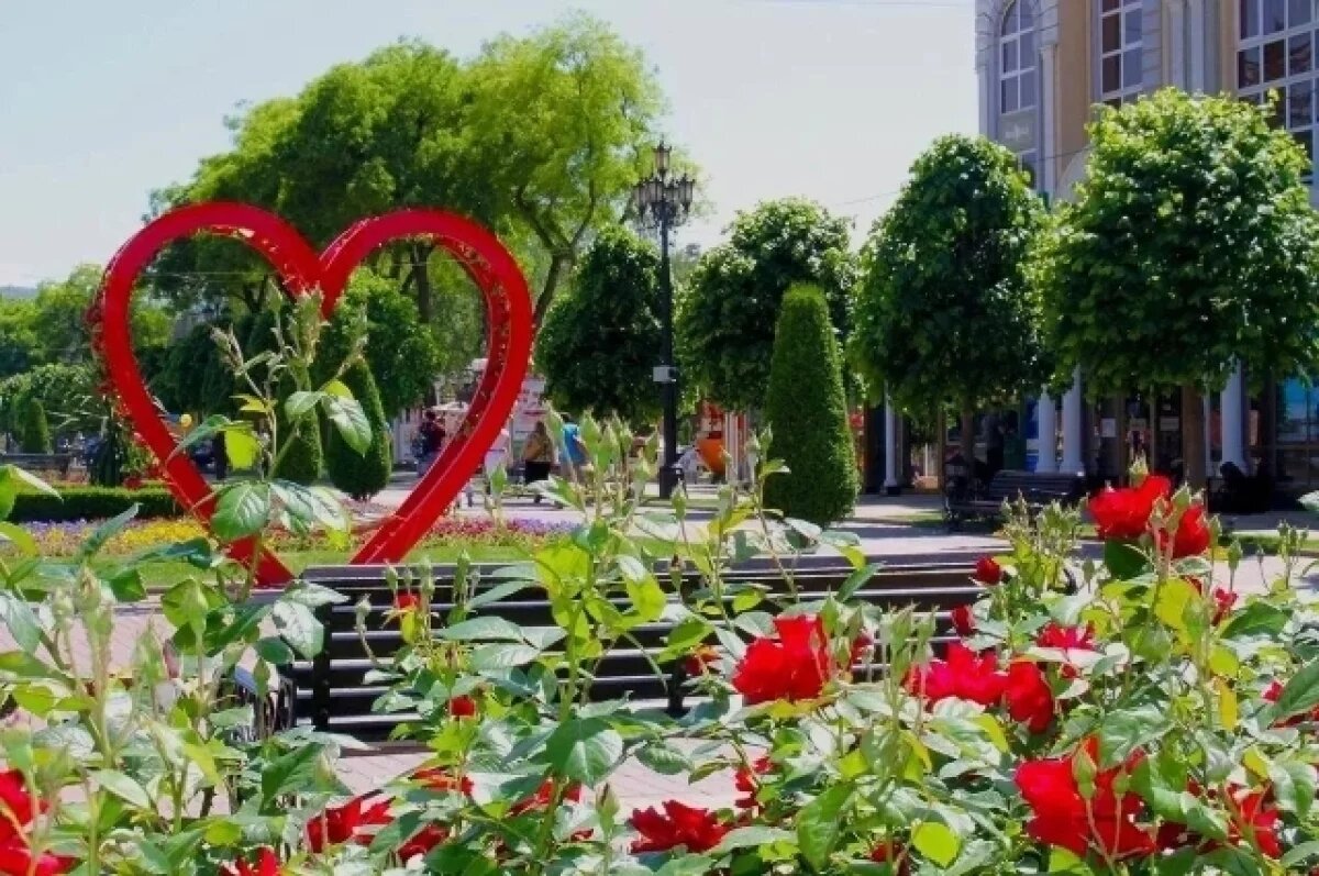    Кисловодск вошел в топ-10 лучших городов для отдыха в мартовские праздники