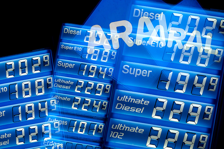    Доминирующая точка зрения, которую я разделяю, звучит так: если война продлится более месяца, цены будут расти и далее, причем с непонятным потолком.   
Фото: © IMAGO/Christoph Hardt / www.imago-images.de / www.globallookpress.com