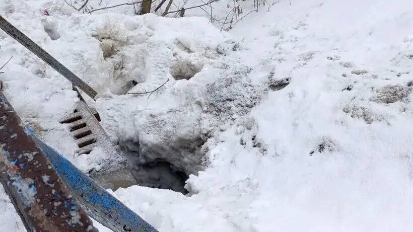 В Базарном Карабулаке школьник упал в водопропускной канал и отделался испугом