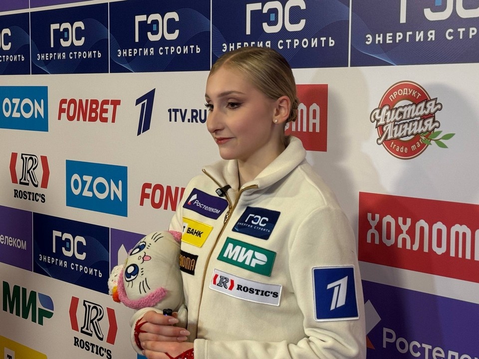    Софья Муравьева в микст-зоне после проката короткой программы. София ПОРОМОВА
