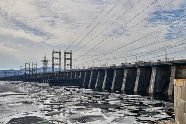      «РусГидро»: снежная зима создала огромные запасы воды для ГЭС
