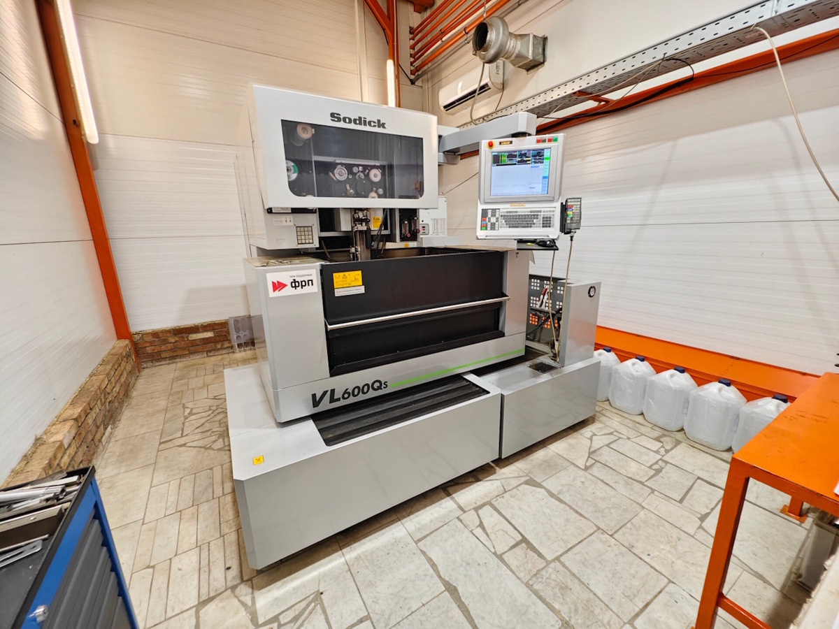    Такие производственные комплексы позволяют мясокомбинатам ускорить обработку продукции и сделать процесс более точным и санитарно безопасным. Источник: ООО «ОК-Инжиниринг».