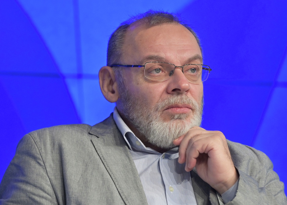    Юрий Потеенко