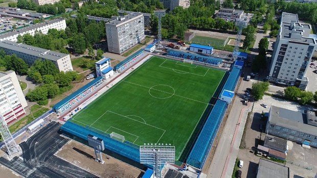 В этом сезоне дома "Нефтехимик" победил "Урал", сыграл вничью с "Ротором"...