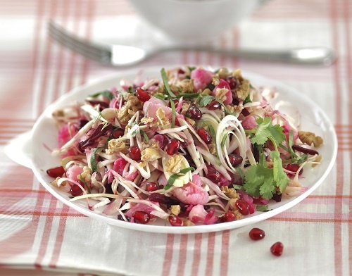    Зимние овощи в ореховом соусе. Фото: Дмитрий Королько/BurdaMedia