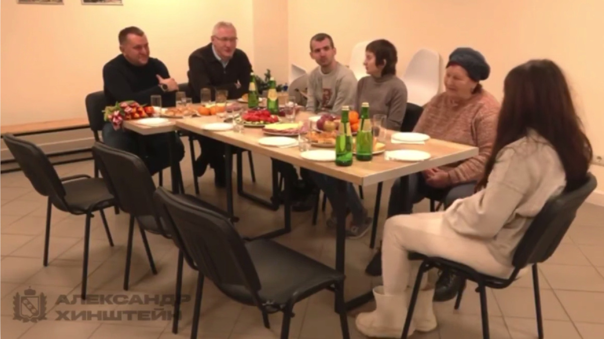    В Курске встретили и разместили в ПВР трех курян, возвращённых накануне с территории Украины