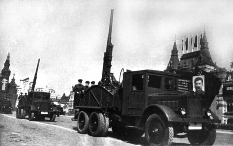 ЯГ-10: как появился первый тяжёлый грузовик СССР