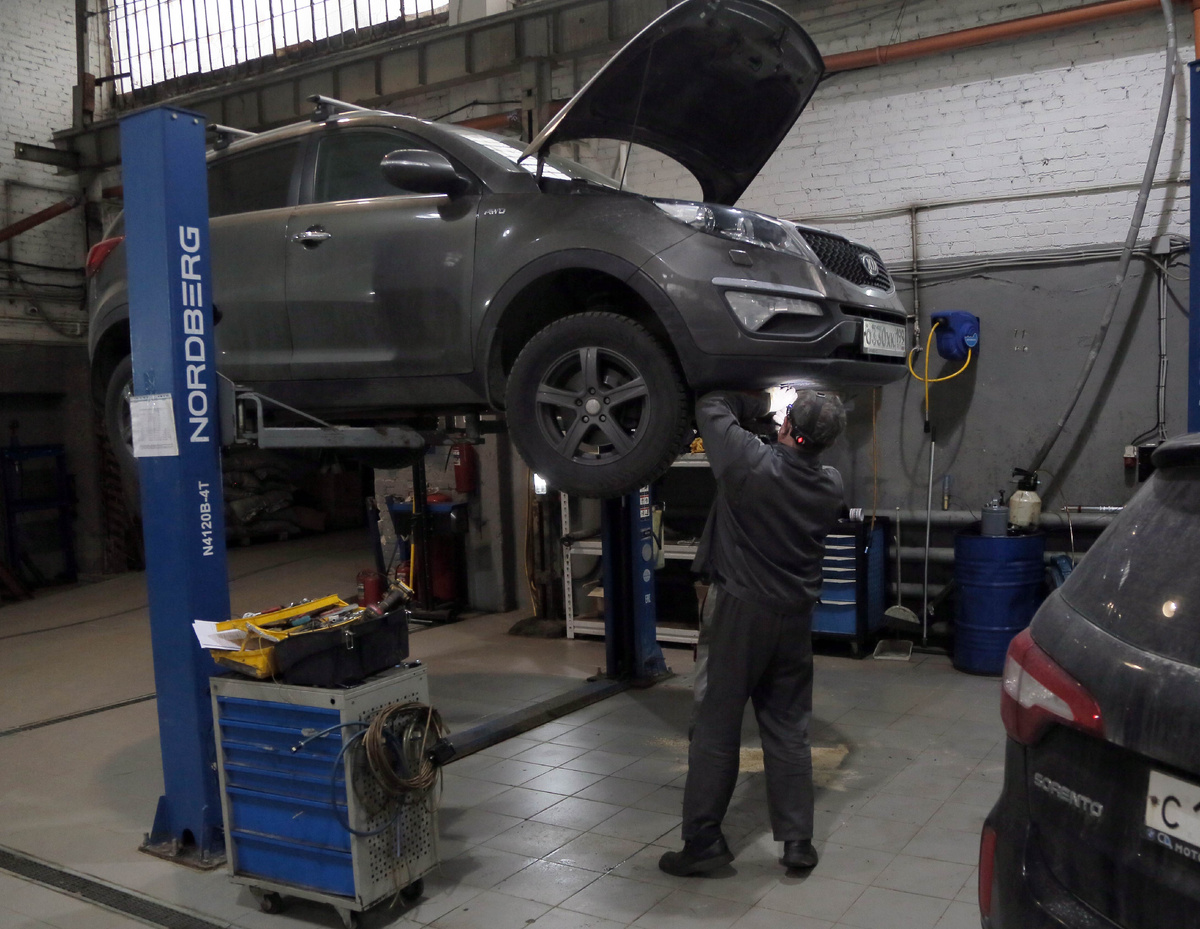 Редкий кадр! Дизельный Sportage на ремонте в OEMZAP