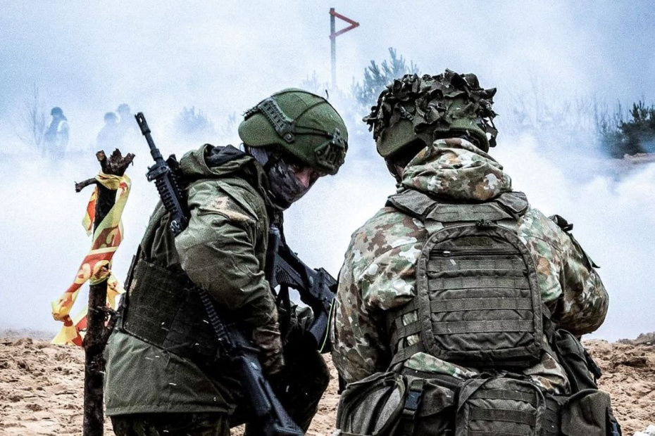    Социальные сети