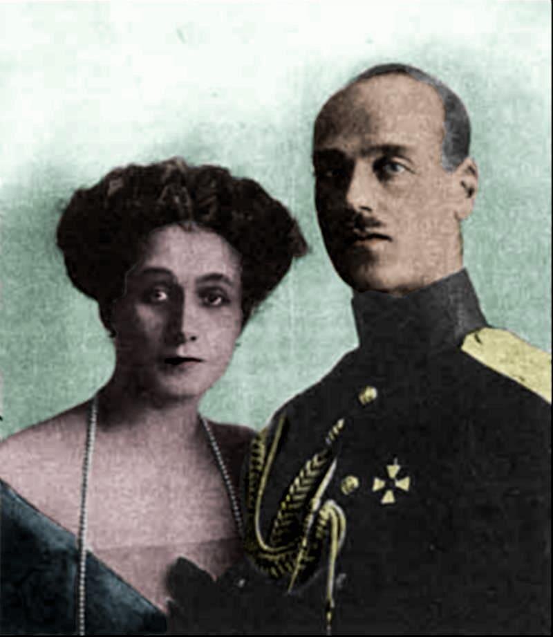Великий князь Михаил Александрович и его морганатическая супруга светлейшая княгиня Романовская-Брасова.