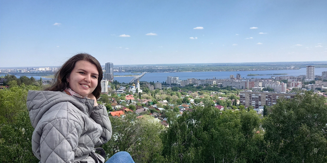 Саратов: красивый город на берегу Волги с длинной набережной, воздушным калачем и памятником коту Матроскину.