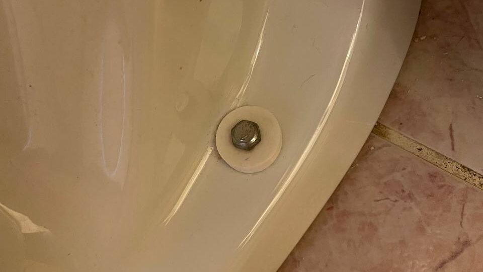 Как я смоделировала и распечатала шайбу для крепления унитаза на 3D-принтере.