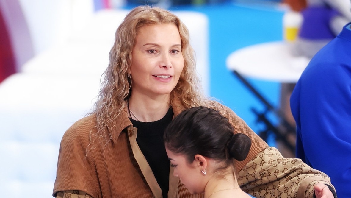 Иногда даже короткий разговор может стать той самой опорой, которая помогает справиться с давлением.
